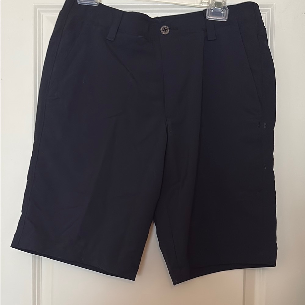 Under Armour Black Flat Front Shorts Versatile Casual Wear